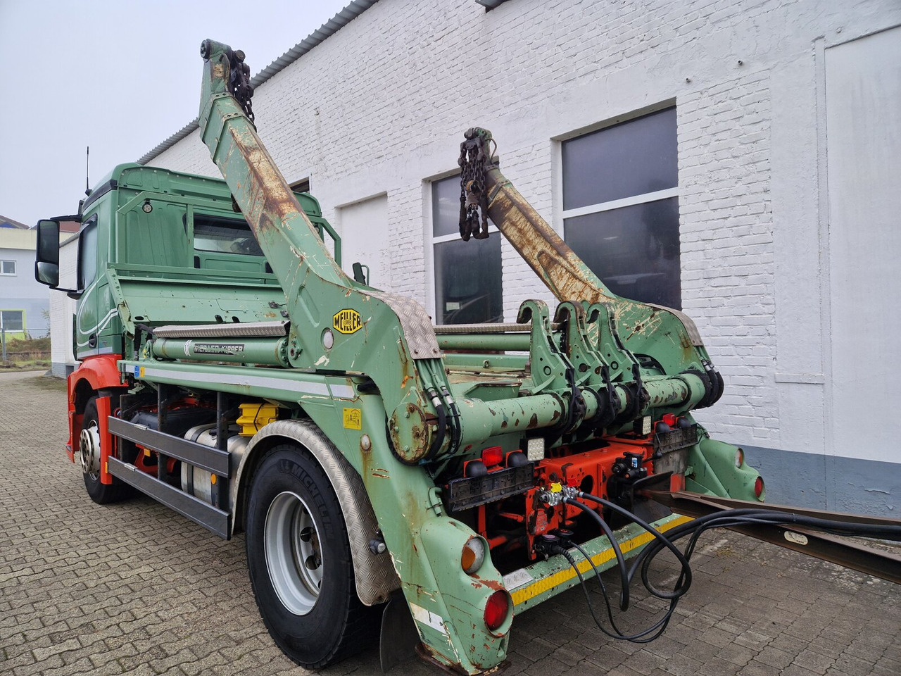 Camión portacontenedor de cadenas Mercedes-Benz Antos 1848 L 4x2 Antos 1848 L 4x2, Meiller AK 12 MTG Teleskop, Funk, Retarder, Klima, Standhzg.,: foto 8 Camión portacontenedor de cadenas Mercedes-Benz Antos 1848 L 4x2 Antos 1848 L 4x2, Meiller AK 12 MTG Teleskop, Funk, Retarder, Klima, Standhzg.,: foto 8