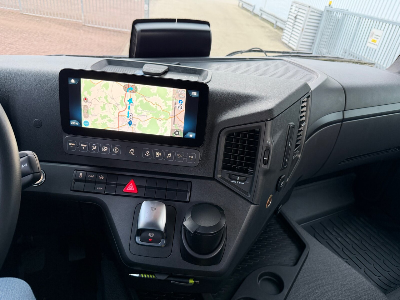 Mercedes-Benz Arocs 2542 L 6x2/4 Arocs 2542 L 6x2/4, Vorlauflenk-/liftachse, Navi, MultimediaCockpit - Camión chasis: foto 3 Mercedes-Benz Arocs 2542 L 6x2/4 Arocs 2542 L 6x2/4, Vorlauflenk-/liftachse, Navi, MultimediaCockpit - Camión chasis: foto 3