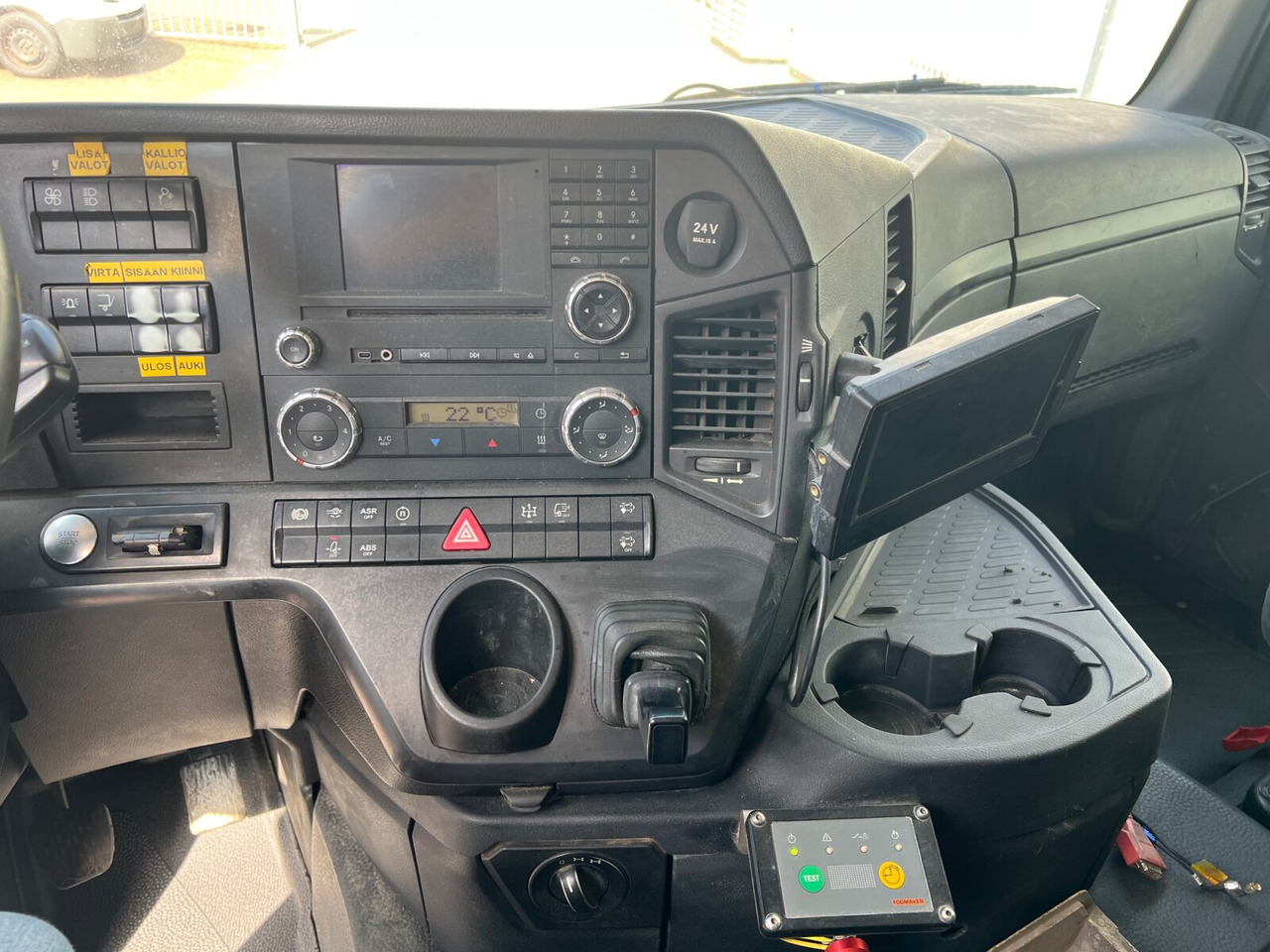 Mercedes-Benz Arocs 2642 K 6x4 Arocs 2642 K 6x4/33 , Retarder, Motorabtrieb - Camión multibasculante: foto 4 Mercedes-Benz Arocs 2642 K 6x4 Arocs 2642 K 6x4/33 , Retarder, Motorabtrieb - Camión multibasculante: foto 4