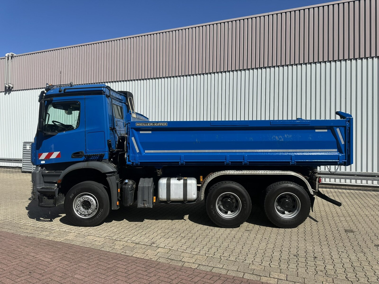 Mercedes-Benz Arocs 2645 K 6x4 Arocs 2645 K 6x4, Retarder - Camión volquete: foto 3 Mercedes-Benz Arocs 2645 K 6x4 Arocs 2645 K 6x4, Retarder - Camión volquete: foto 3