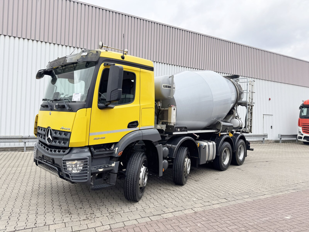 Mercedes-Benz Arocs 3246 B 8x4/4 Arocs 3246 B 8x4/4, Liebherr HTM 905 Mischer, 9m³, Multimedia Cockpit, Navi - Camión hormigonera: foto 1 Mercedes-Benz Arocs 3246 B 8x4/4 Arocs 3246 B 8x4/4, Liebherr HTM 905 Mischer, 9m³, Multimedia Cockpit, Navi - Camión hormigonera: foto 1