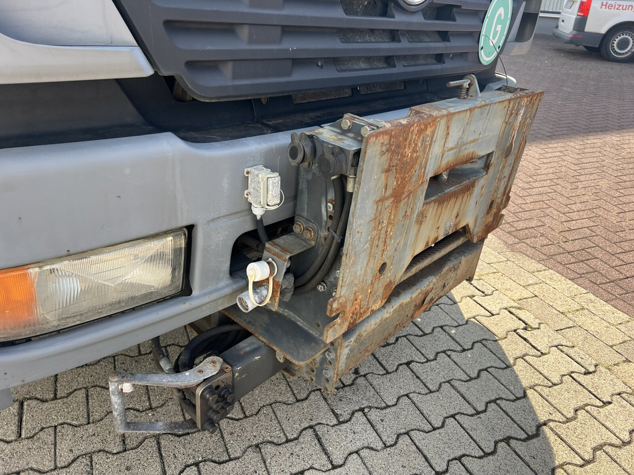 Camión chasis Mercedes-Benz Atego 1828 L 4x2 Atego 1828 L 4x2, Rechtslenker, Winterdienstaustattung: foto 11