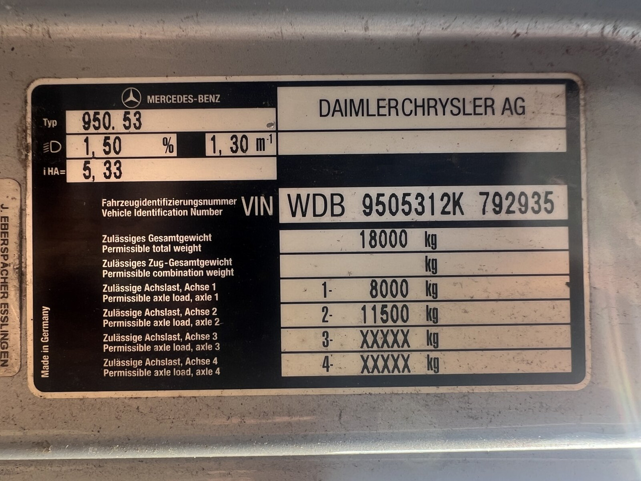 Mercedes-Benz Atego 1828 L 4x2 Atego 1828 L 4x2, Rechtslenker, Winterdienstaustattung - Camión chasis: foto 4 Mercedes-Benz Atego 1828 L 4x2 Atego 1828 L 4x2, Rechtslenker, Winterdienstaustattung - Camión chasis: foto 4