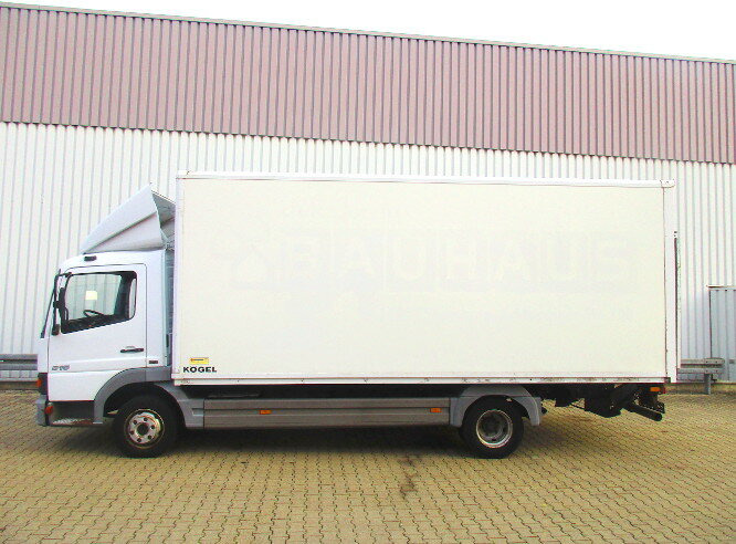 Camión caja cerrada Mercedes-Benz Atego 815 4x2: foto 5 Camión caja cerrada Mercedes-Benz Atego 815 4x2: foto 5