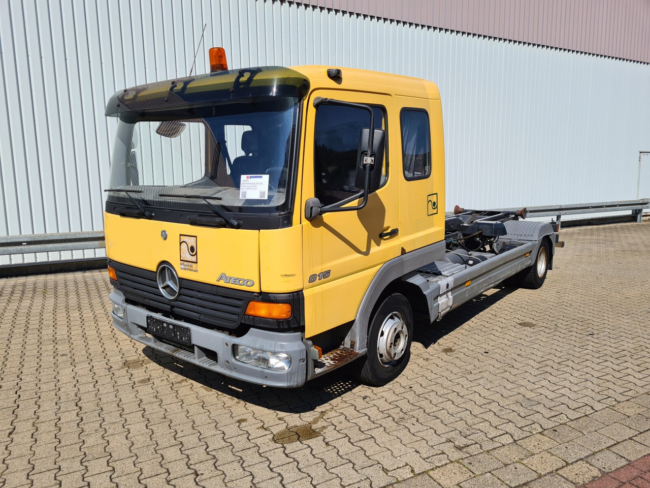 Mercedes-Benz Atego 815 K 4x2 Atego 815 K 4x2 - Camión multibasculante: foto 1 Mercedes-Benz Atego 815 K 4x2 Atego 815 K 4x2 - Camión multibasculante: foto 1