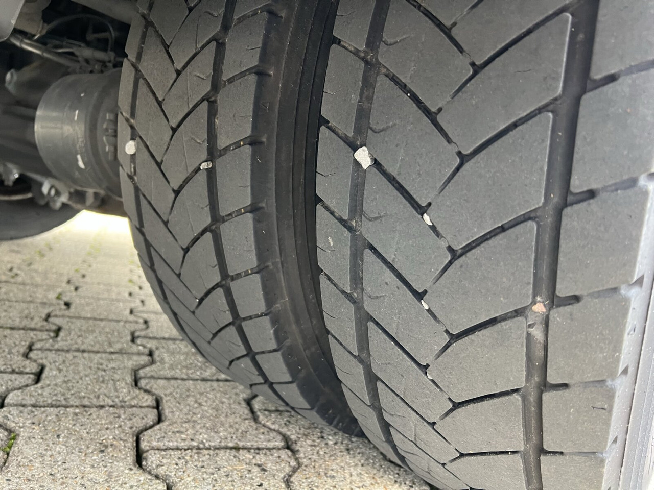 Camión caja cerrada Mercedes-Benz Atego 816 L 4x2 Atego 816 L 4x2 mit LBW, 4x Vorhanden!: foto 14