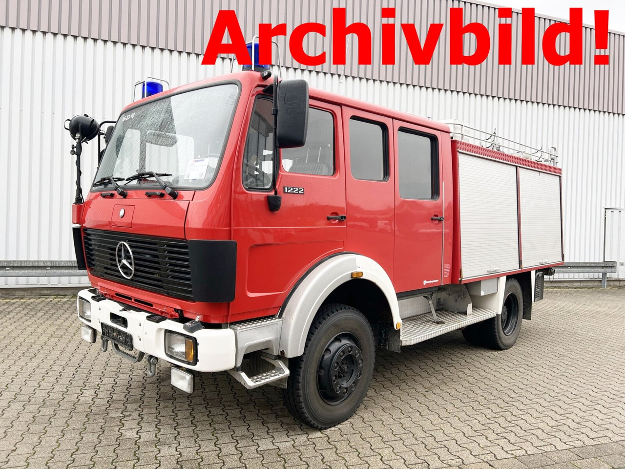 Mercedes-Benz SK 1222 AF 4x4 Doka SK 1222 AF 4x4 Doka, TLF16/25 - Ambulancia: foto 1 Mercedes-Benz SK 1222 AF 4x4 Doka SK 1222 AF 4x4 Doka, TLF16/25 - Ambulancia: foto 1