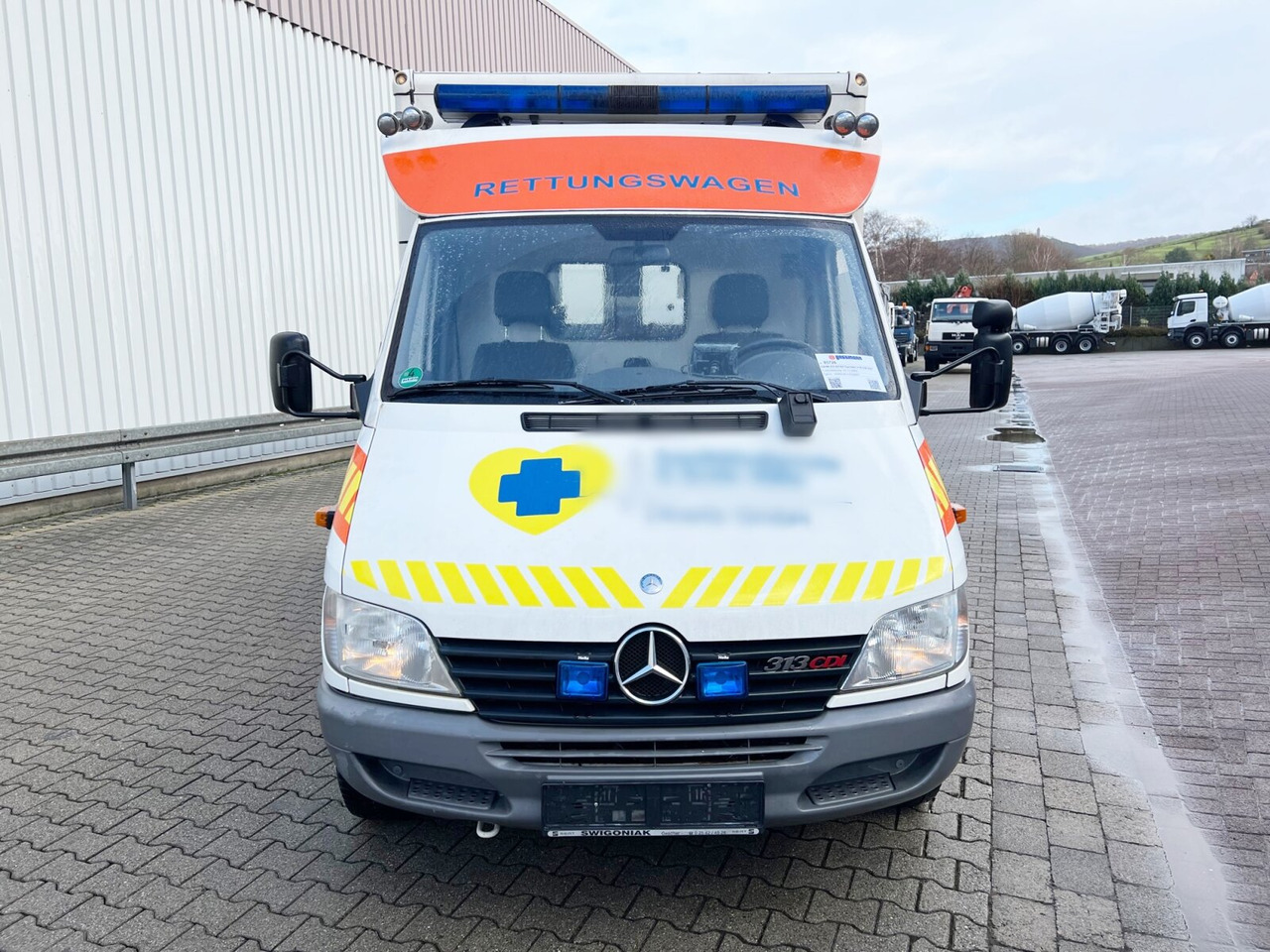 Ambulancia Mercedes-Benz Sprinter 313 CDI 4x2 Sprinter 313 CDI 4x2, Rettungswagen: foto 8