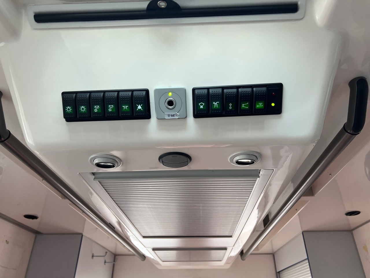 Ambulancia Mercedes-Benz Sprinter 313 CDI 4x2 Sprinter 313 CDI 4x2, Rettungswagen: foto 6