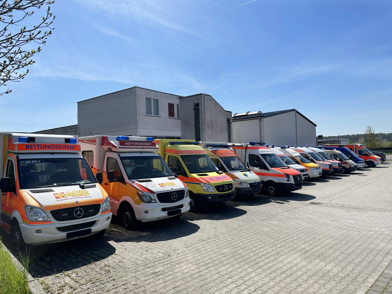 Camión de bomberos Mercedes-Benz Sprinter 516 CDI 4x2 Sprinter 516 CDI 4x2, Rettungswagen, Retarder: foto 6
