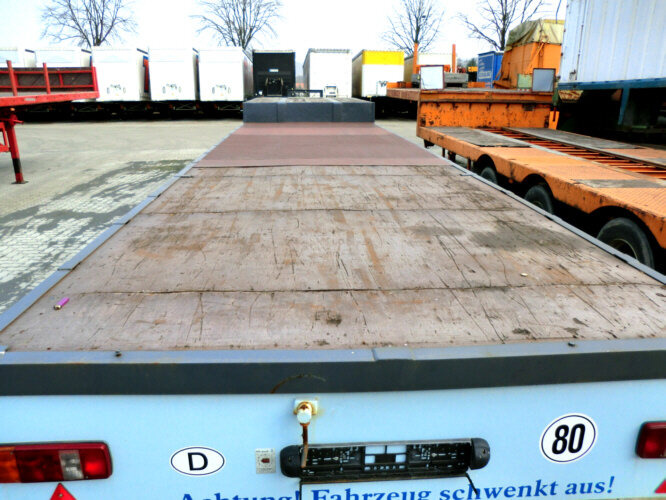 SAnh Plattform ZORZI (I) Tieflader-Auflieger - Semirremolque góndola rebajadas: foto 3 SAnh Plattform ZORZI (I) Tieflader-Auflieger - Semirremolque góndola rebajadas: foto 3