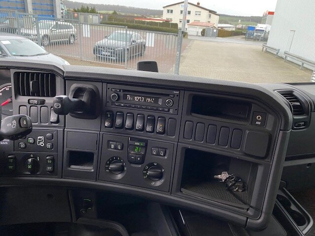 Leasing para Scania R450 LB 6x2-4 R450 LB 6x2-4 Getränkekoffer, Retarder, Lift-/Lenkachse, Stapleraufnahme Scania R450 LB 6x2-4 R450 LB 6x2-4 Getränkekoffer, Retarder, Lift-/Lenkachse, Stapleraufnahme: foto 4