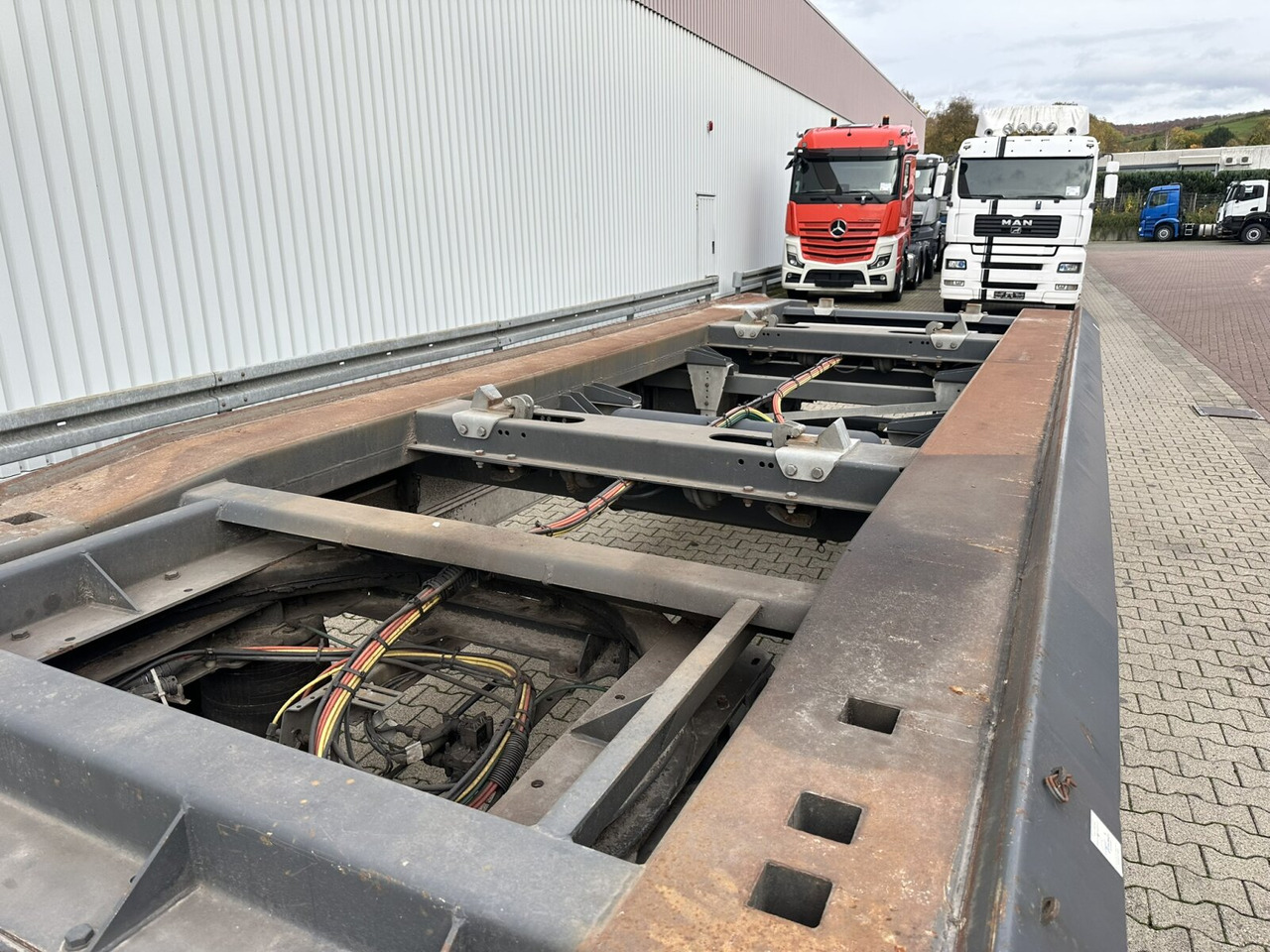 Schmitz Cargobull ACF 18 ACF 18 Abrollanhänger - Remolque multilift/ Portacontenedores de cadenas: foto 3 Schmitz Cargobull ACF 18 ACF 18 Abrollanhänger - Remolque multilift/ Portacontenedores de cadenas: foto 3