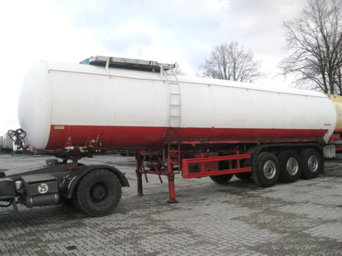 Schmitz Cargobull - - Stahltank - Semirremolque cisterna: foto 2 Schmitz Cargobull - - Stahltank - Semirremolque cisterna: foto 2