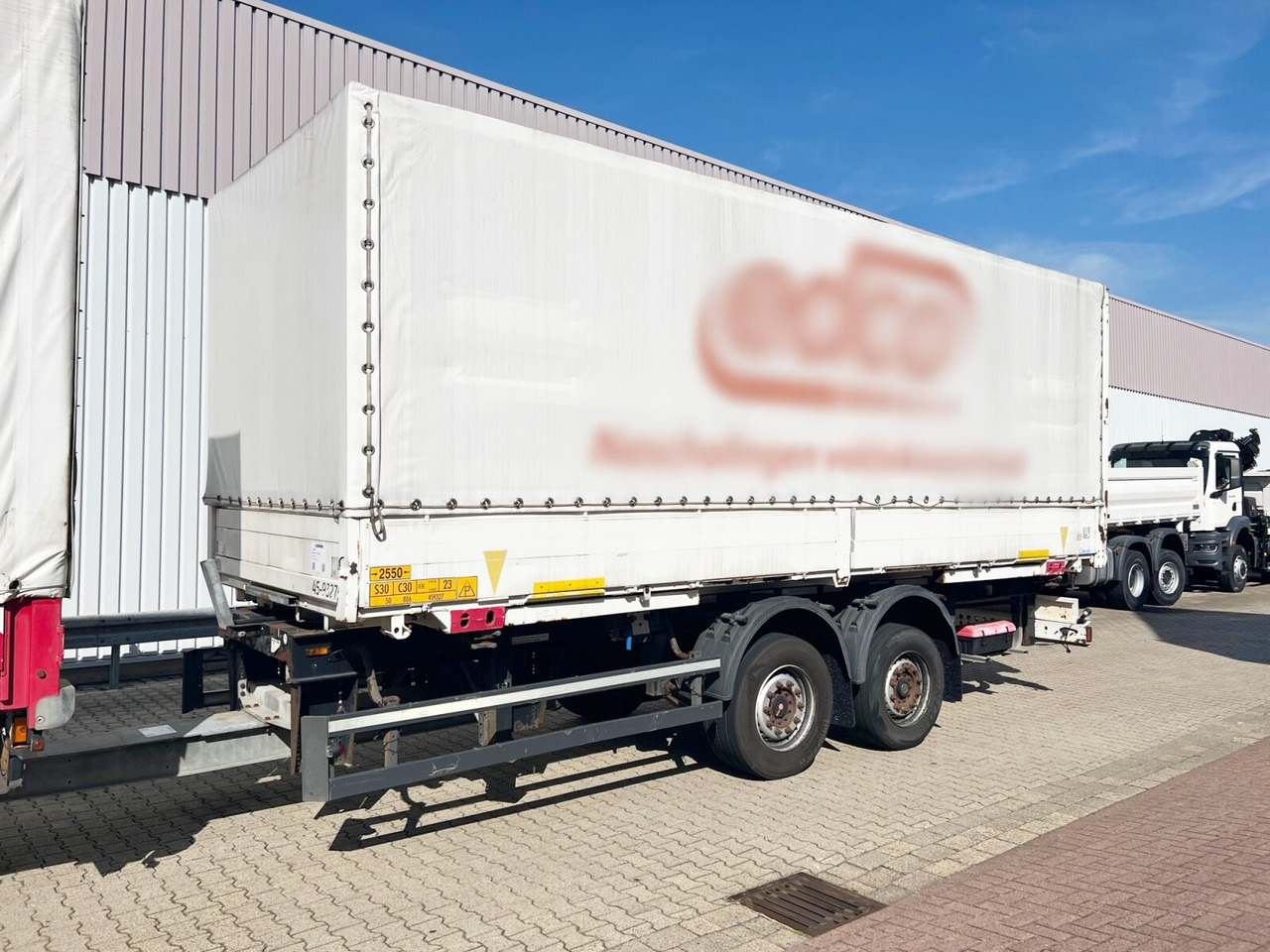 Schmitz Cargobull ZWF 18 ZWF 18 - Remolque con toldo: foto 2 Schmitz Cargobull ZWF 18 ZWF 18 - Remolque con toldo: foto 2