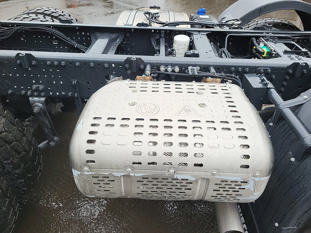 T-Way AT410T51/58 8x4 T-Way AT410T51/58 8x4, Retarder, 4x VORHANDEN! - Camión volquete: foto 4 T-Way AT410T51/58 8x4 T-Way AT410T51/58 8x4, Retarder, 4x VORHANDEN! - Camión volquete: foto 4