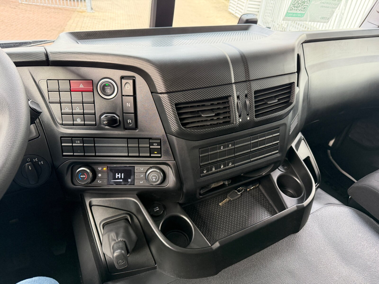 T-Way AT410T51/58 8x4 T-Way AT410T51/58 8x4, Retarder, 4x VORHANDEN! - Camión multibasculante: foto 4 T-Way AT410T51/58 8x4 T-Way AT410T51/58 8x4, Retarder, 4x VORHANDEN! - Camión multibasculante: foto 4