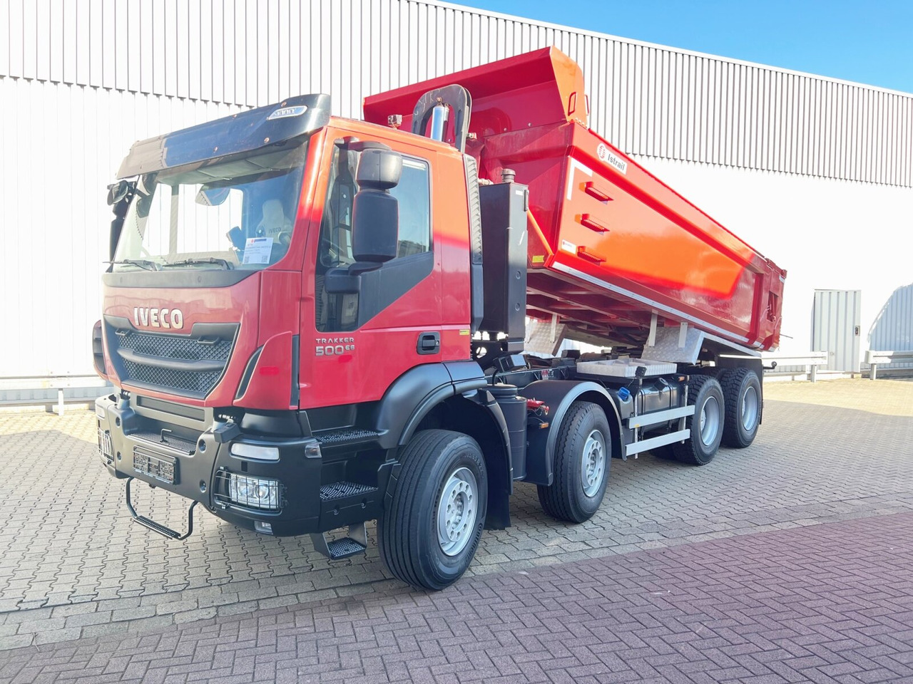 Trakker AD410T50 8x4 Trakker AD410T50 8x4, Stahlmulde ca. 16m³, hydr. Heckklappe - Camión volquete: foto 1 Trakker AD410T50 8x4 Trakker AD410T50 8x4, Stahlmulde ca. 16m³, hydr. Heckklappe - Camión volquete: foto 1