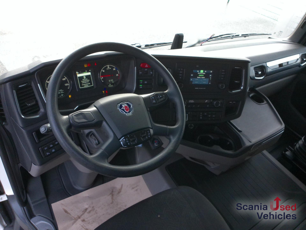 SCANIA R 410 A4x2NA 2 Tanks Standklima ALU TOP!!! - Cabeza tractora: foto 2 SCANIA R 410 A4x2NA 2 Tanks Standklima ALU TOP!!! - Cabeza tractora: foto 2