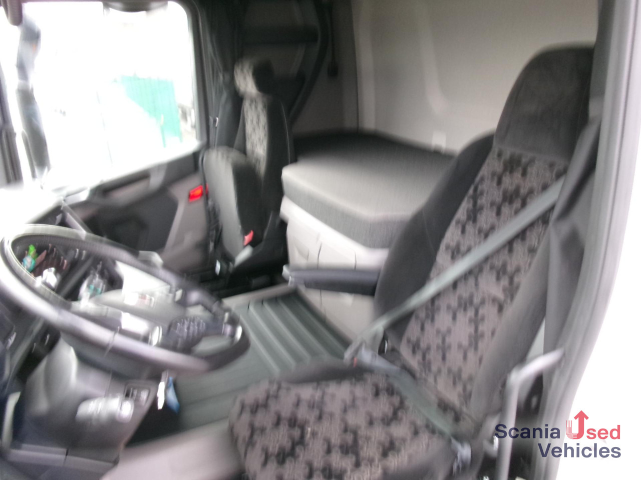 SCANIA R 460 A4x2NA - Cabeza tractora: foto 2 SCANIA R 460 A4x2NA - Cabeza tractora: foto 2