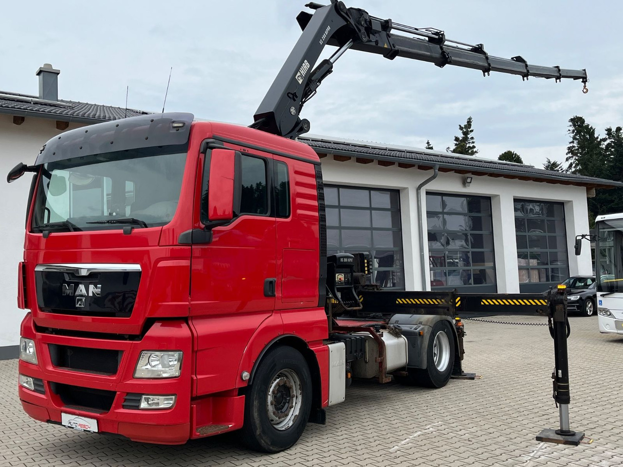 MAN TGX 18.400 mit Kran HIAB 288E P-5 HIPRO - Cabeza tractora: foto 1 MAN TGX 18.400 mit Kran HIAB 288E P-5 HIPRO - Cabeza tractora: foto 1