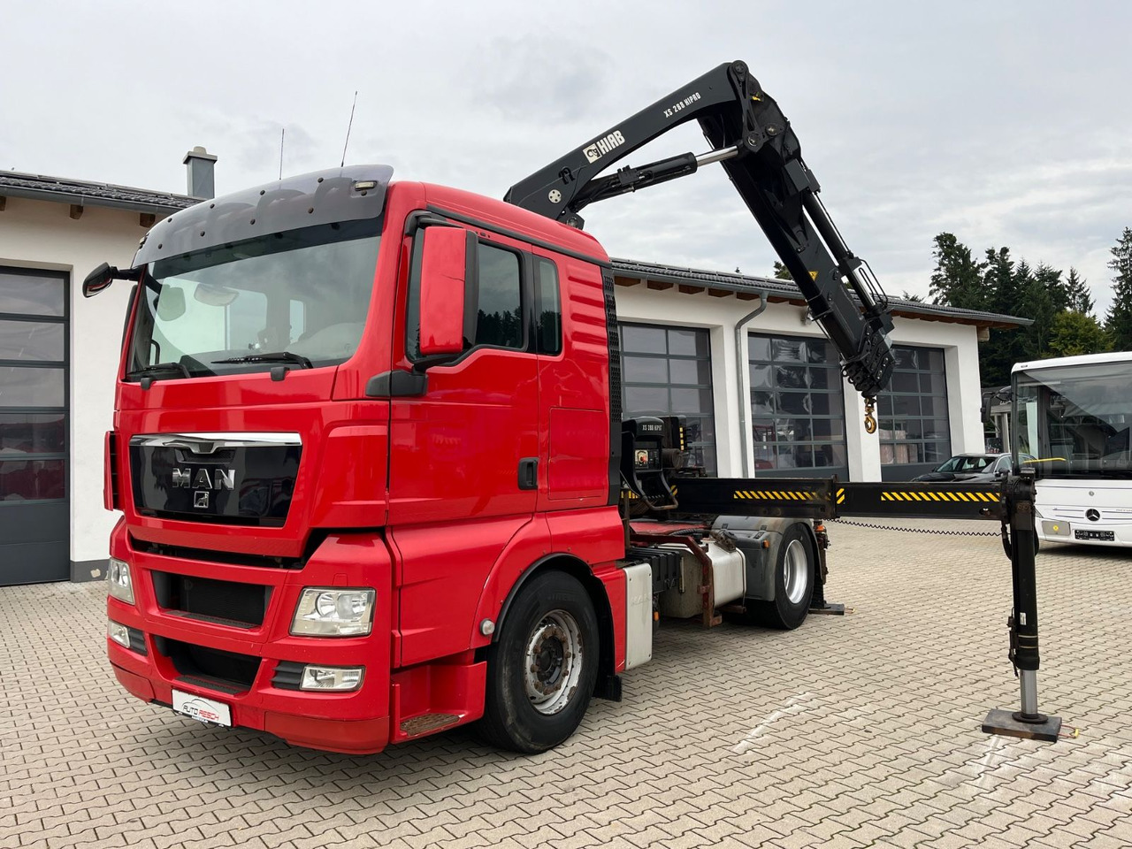 MAN TGX 18.400 mit Kran HIAB 288E P-5 HIPRO - Cabeza tractora: foto 4 MAN TGX 18.400 mit Kran HIAB 288E P-5 HIPRO - Cabeza tractora: foto 4