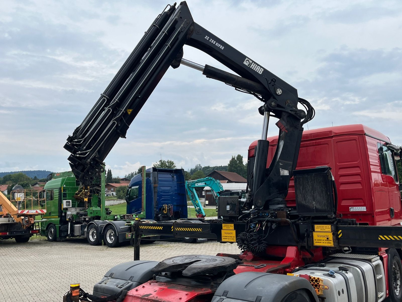 MAN TGX 18.400 mit Kran HIAB 288E P-5 HIPRO - Cabeza tractora: foto 5 MAN TGX 18.400 mit Kran HIAB 288E P-5 HIPRO - Cabeza tractora: foto 5