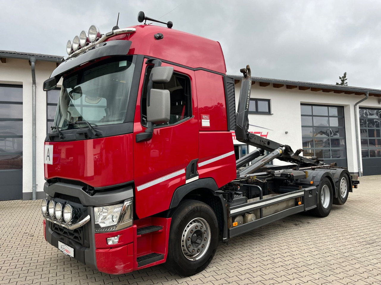 Renault T520 6x2 Meiller RS 21 Abrollkipper Lift Lenk - Camión multibasculante: foto 1 Renault T520 6x2 Meiller RS 21 Abrollkipper Lift Lenk - Camión multibasculante: foto 1