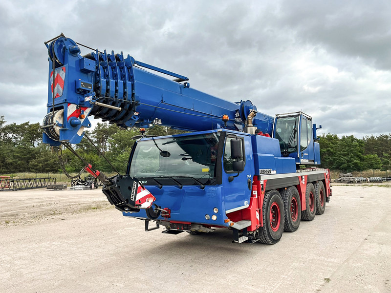 Liebherr LTM 1070-4.2 - Autogrúa: foto 1 Liebherr LTM 1070-4.2 - Autogrúa: foto 1