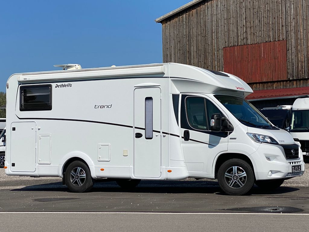 Dethleffs Trend T 6717 EB, SAT,RFK, Längsbetten, AHK - Autocaravana perfilada: foto 4 Dethleffs Trend T 6717 EB, SAT,RFK, Längsbetten, AHK - Autocaravana perfilada: foto 4
