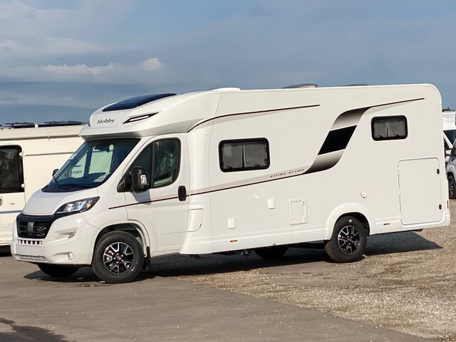 Hobby Optima De Luxe T65 GE Modell 2024 - Autocaravana perfilada: foto 2 Hobby Optima De Luxe T65 GE Modell 2024 - Autocaravana perfilada: foto 2