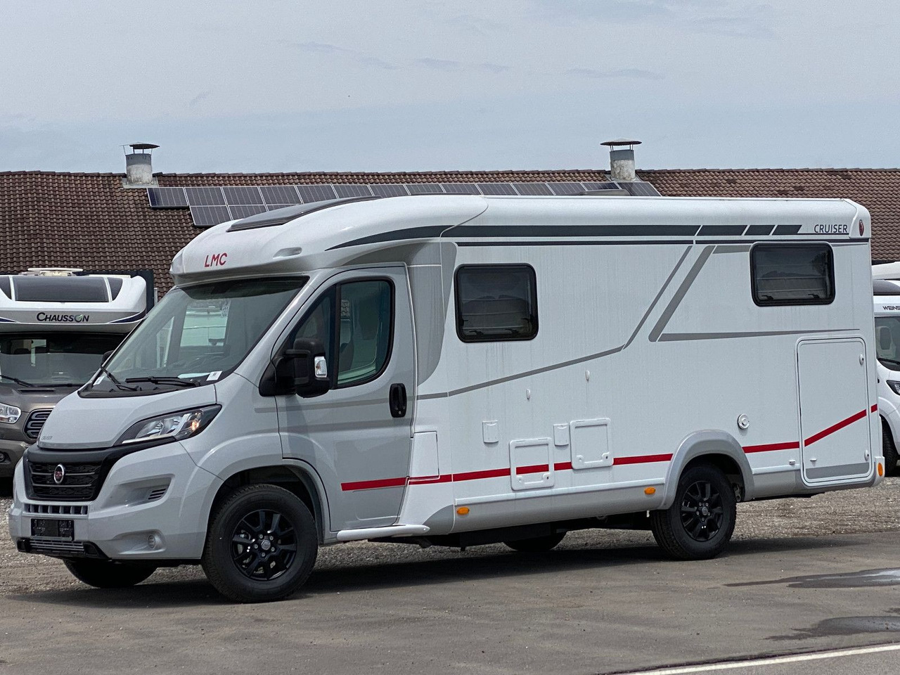 LMC Cruiser V 646 G, SAT, Navi, Sondermodell,16 Zoll - Autocaravana perfilada: foto 4 LMC Cruiser V 646 G, SAT, Navi, Sondermodell,16 Zoll - Autocaravana perfilada: foto 4