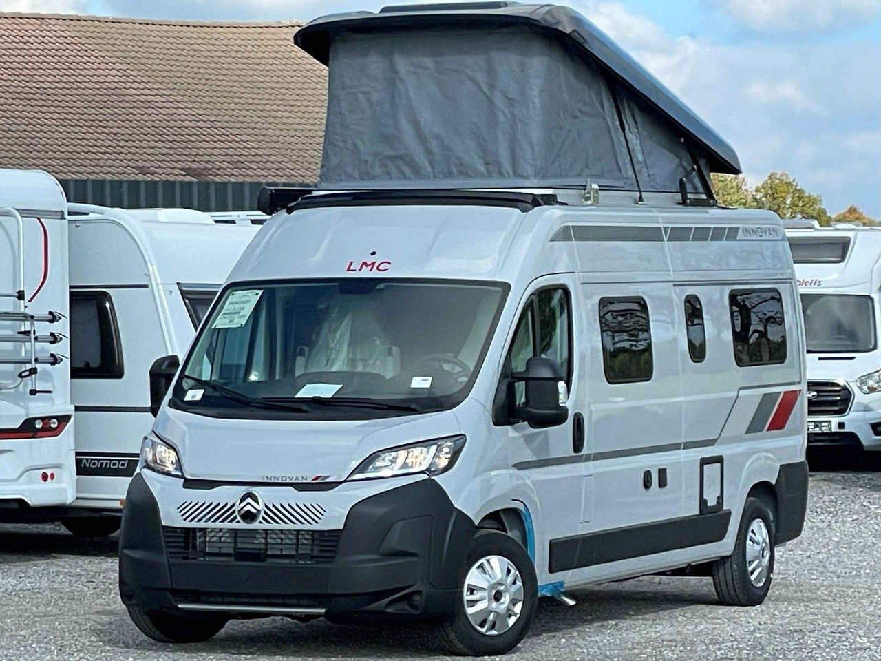 LMC INNOVAN 600 ,ASD, Aufstelldach,26 Modell,Navi - Cámper: foto 1 LMC INNOVAN 600 ,ASD, Aufstelldach,26 Modell,Navi - Cámper: foto 1
