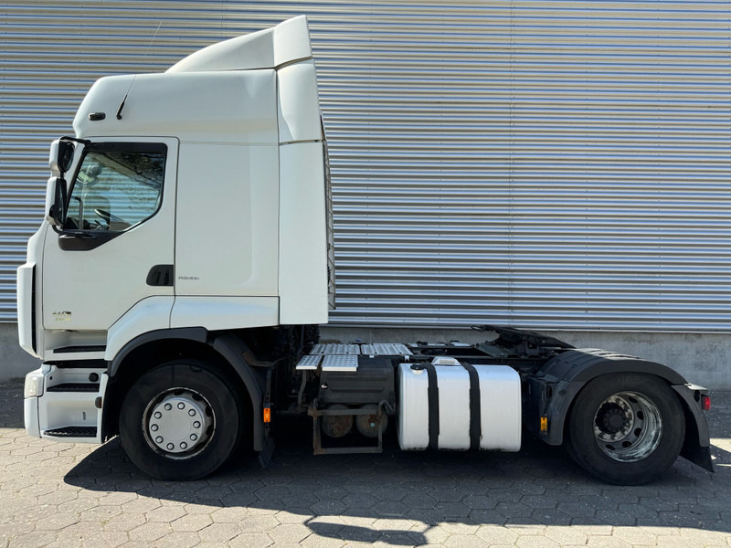 Renault Premium 460 DXI / EEV / Retarder / 2 Tanks / 2 In Stock - Cabeza tractora: foto 5 Renault Premium 460 DXI / EEV / Retarder / 2 Tanks / 2 In Stock - Cabeza tractora: foto 5