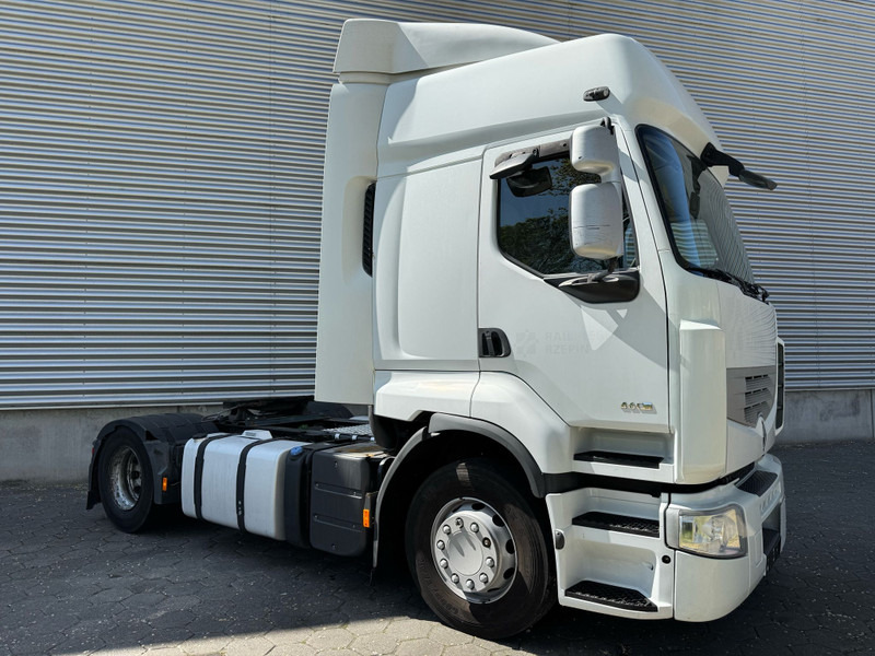 Renault Premium 460 DXI / EEV / Retarder / 2 Tanks / 2 In Stock - Cabeza tractora: foto 2 Renault Premium 460 DXI / EEV / Retarder / 2 Tanks / 2 In Stock - Cabeza tractora: foto 2