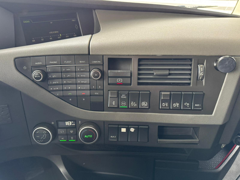 Cabeza tractora Volvo FH 420 / I-Shift / 2 Tanks / Euro 6 / NL- Truck: foto 15