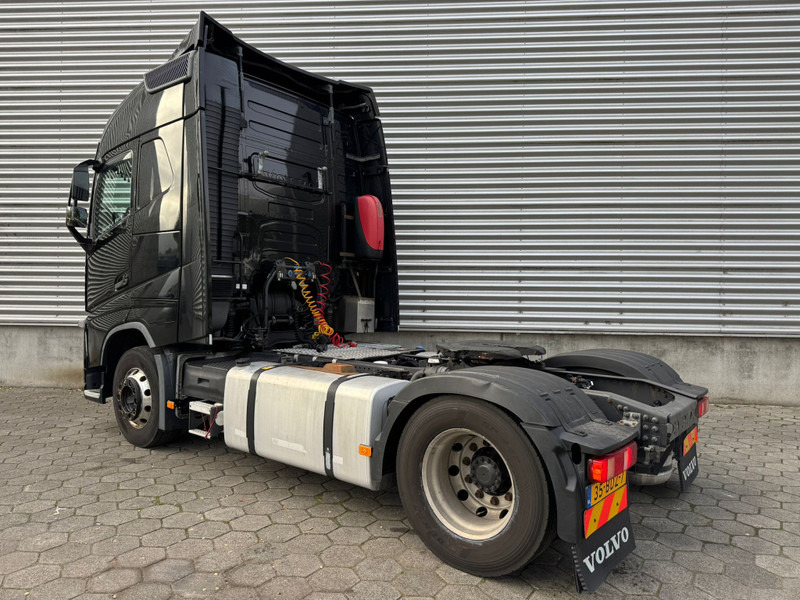 Volvo FH 420 / I-Shift / ADR / 2 Tanks / Euro 6 / NL Truck - Cabeza tractora: foto 3 Volvo FH 420 / I-Shift / ADR / 2 Tanks / Euro 6 / NL Truck - Cabeza tractora: foto 3