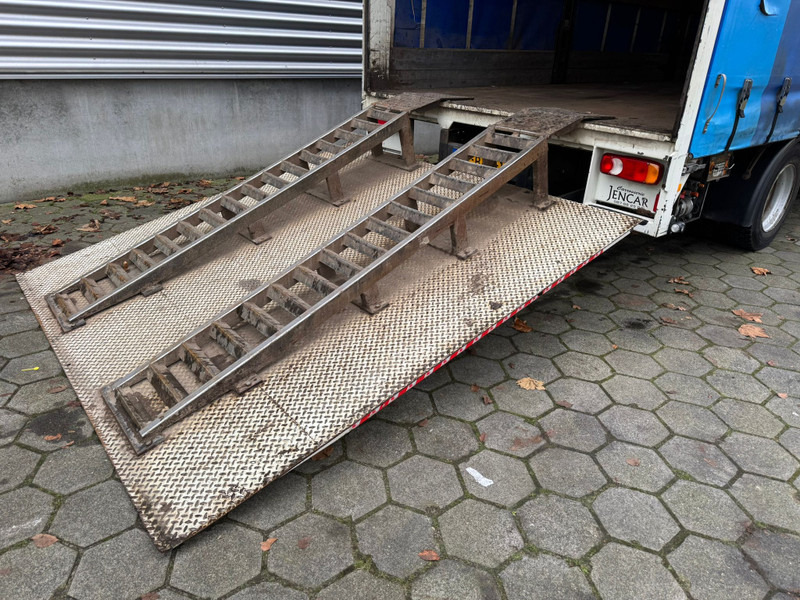 DAF LF55.220 / Machine Transport / Tail Lift / NL Truck - Camión lona: foto 3 DAF LF55.220 / Machine Transport / Tail Lift / NL Truck - Camión lona: foto 3