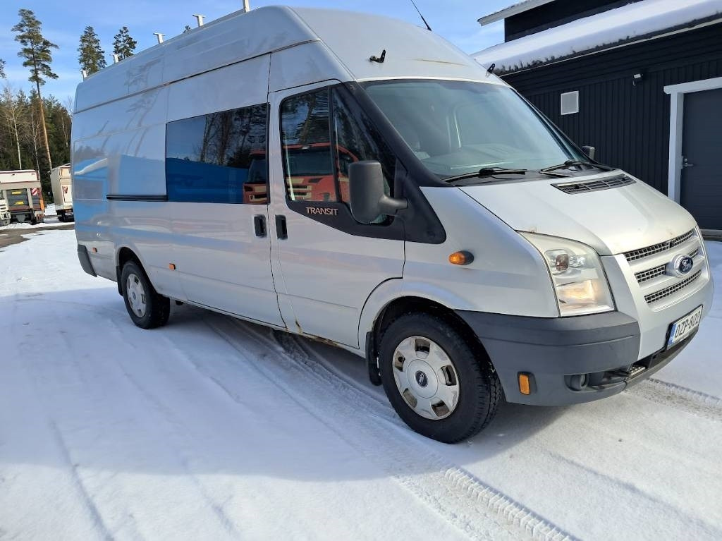 Ford Transit 125 T350 6hlö jatko-ohjaamo - Furgón: foto 2 Ford Transit 125 T350 6hlö jatko-ohjaamo - Furgón: foto 2