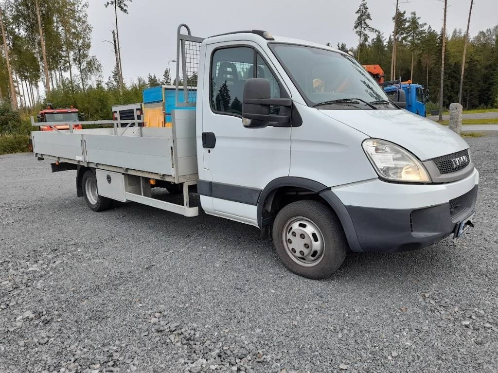 Iveco Daily 40 C18 automat - Furgoneta caja abierta: foto 3 Iveco Daily 40 C18 automat - Furgoneta caja abierta: foto 3