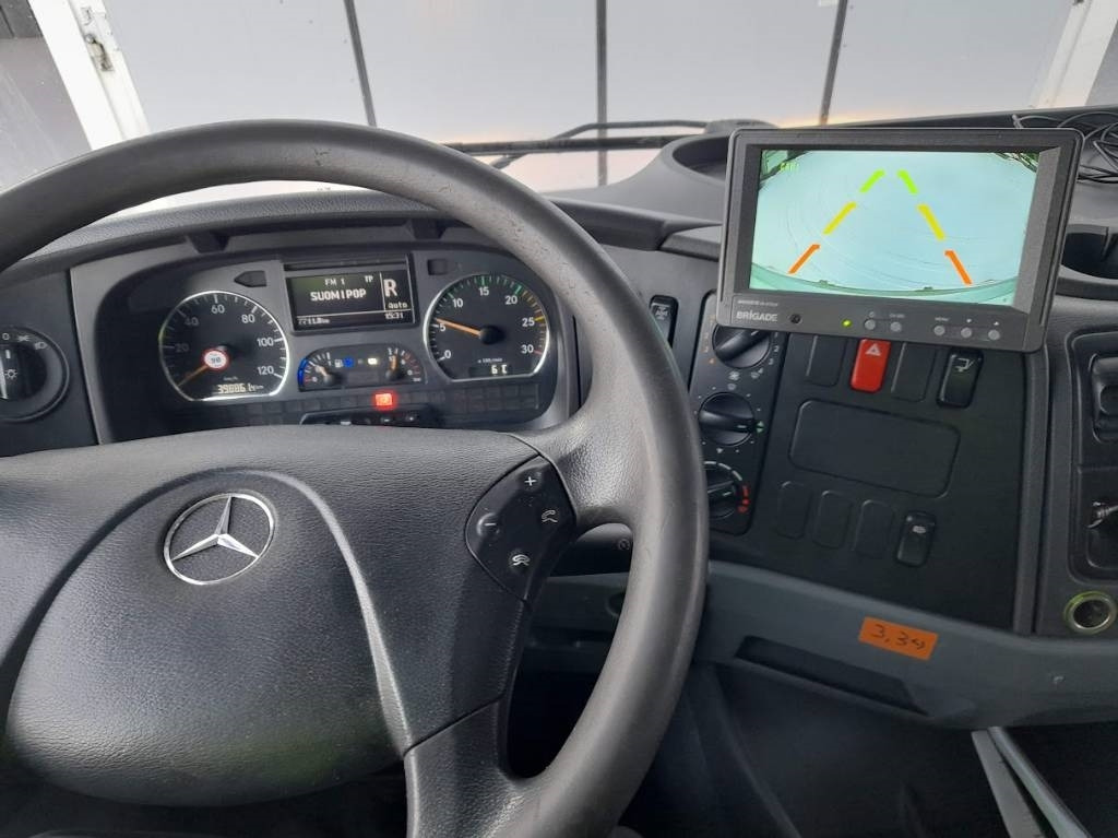 Mercedes-Benz Atego - Camión caja cerrada: foto 4 Mercedes-Benz Atego - Camión caja cerrada: foto 4