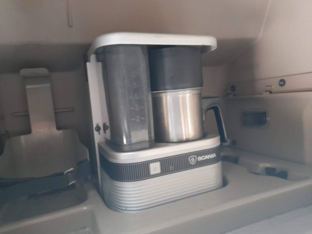 Camión grúa Scania R 560: foto 14