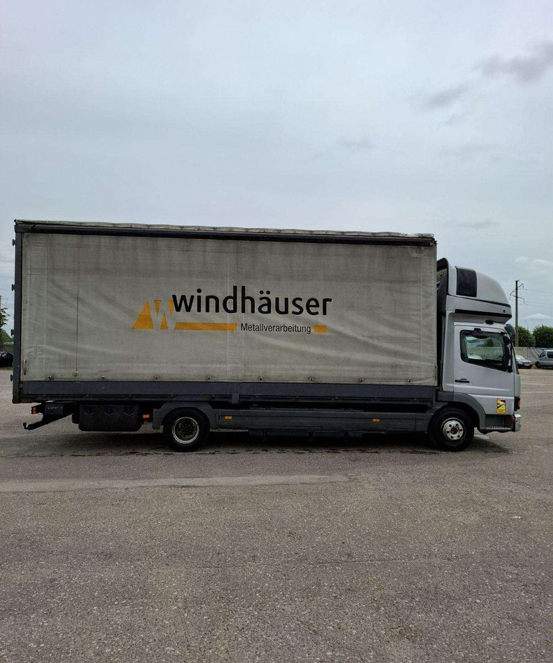 Mercedes-Benz Atego - Camión lona: foto 2 Mercedes-Benz Atego - Camión lona: foto 2