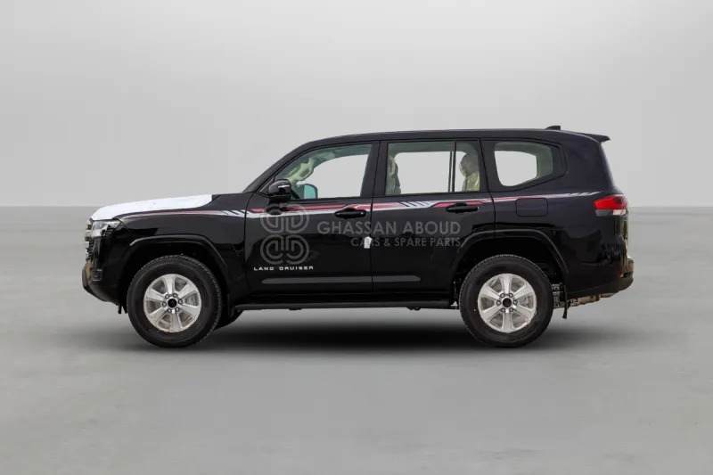 Toyota Land Cruiser 300 4x4 - SUV/ Todoterreno: foto 3 Toyota Land Cruiser 300 4x4 - SUV/ Todoterreno: foto 3