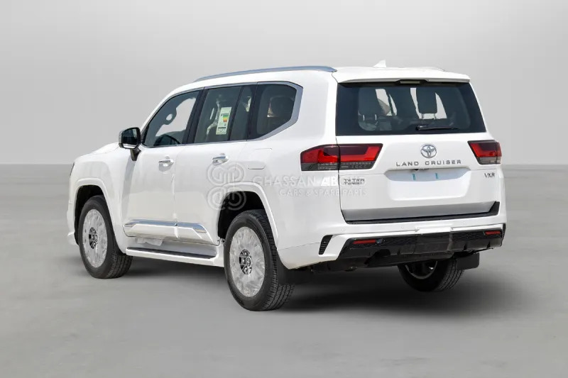 Toyota Land Cruiser 300 - SUV/ Todoterreno: foto 4 Toyota Land Cruiser 300 - SUV/ Todoterreno: foto 4