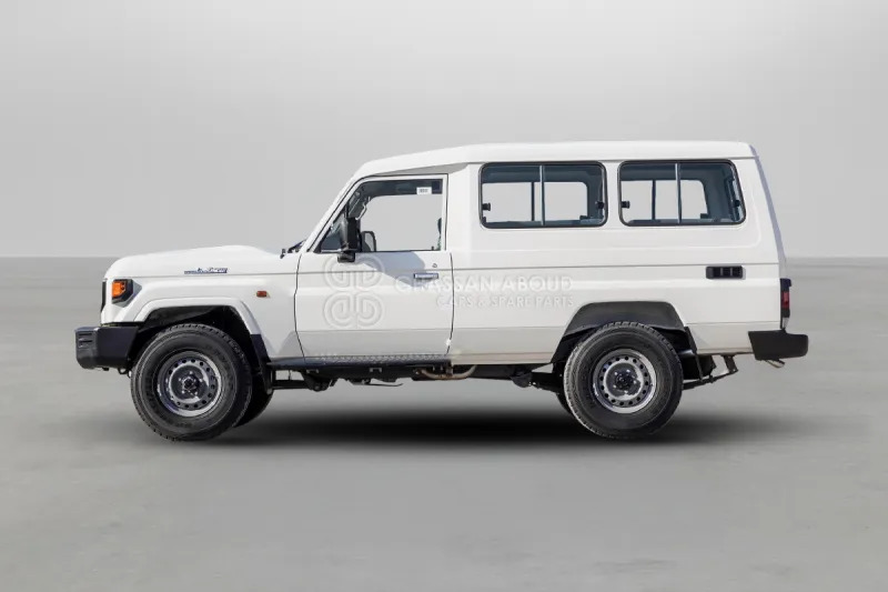 Toyota Land Cruiser HardTop 78 4X4 - Coche: foto 5 Toyota Land Cruiser HardTop 78 4X4 - Coche: foto 5