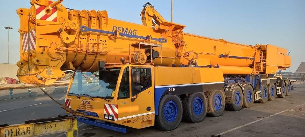 Demag AC 700 - Grúa todo terreno: foto 1 Demag AC 700 - Grúa todo terreno: foto 1