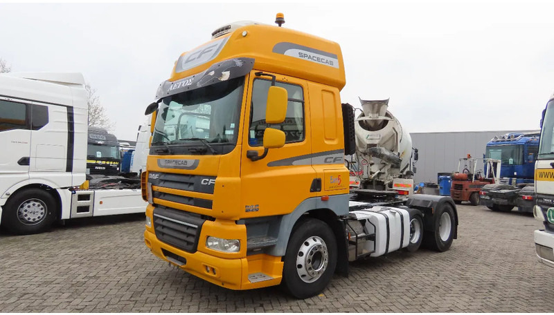 DAF CF 85.410 6x2 RETARDER, P-climate - Cabeza tractora: foto 1 DAF CF 85.410 6x2 RETARDER, P-climate - Cabeza tractora: foto 1