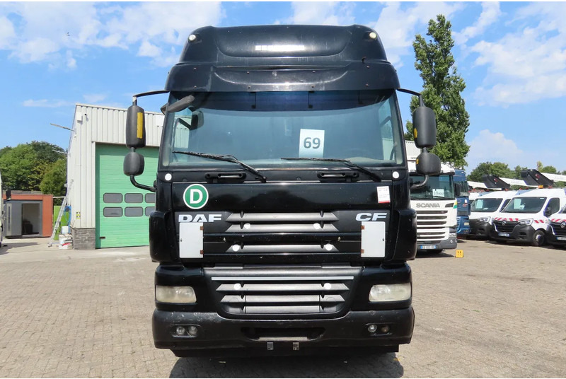 DAF CF 85.460 Manual gearbox - Cabeza tractora: foto 2 DAF CF 85.460 Manual gearbox - Cabeza tractora: foto 2