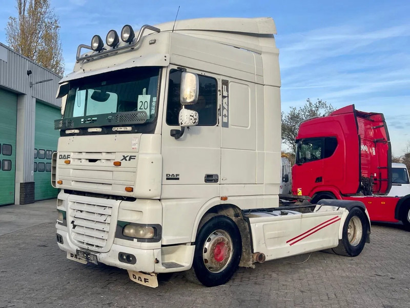 Cabeza tractora DAF XF 105.460 Manual gearbox!: foto 1
